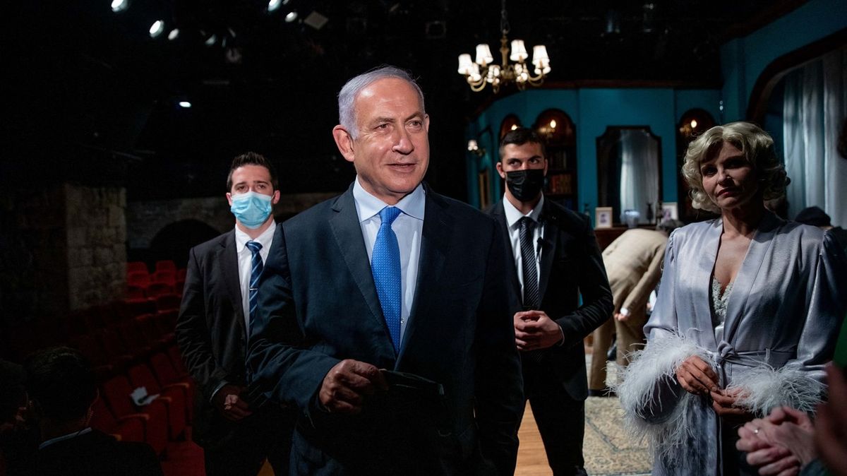 Nejste král, rozdáváte z našeho. Netanjahua kritizují i za vakcíny do Česka